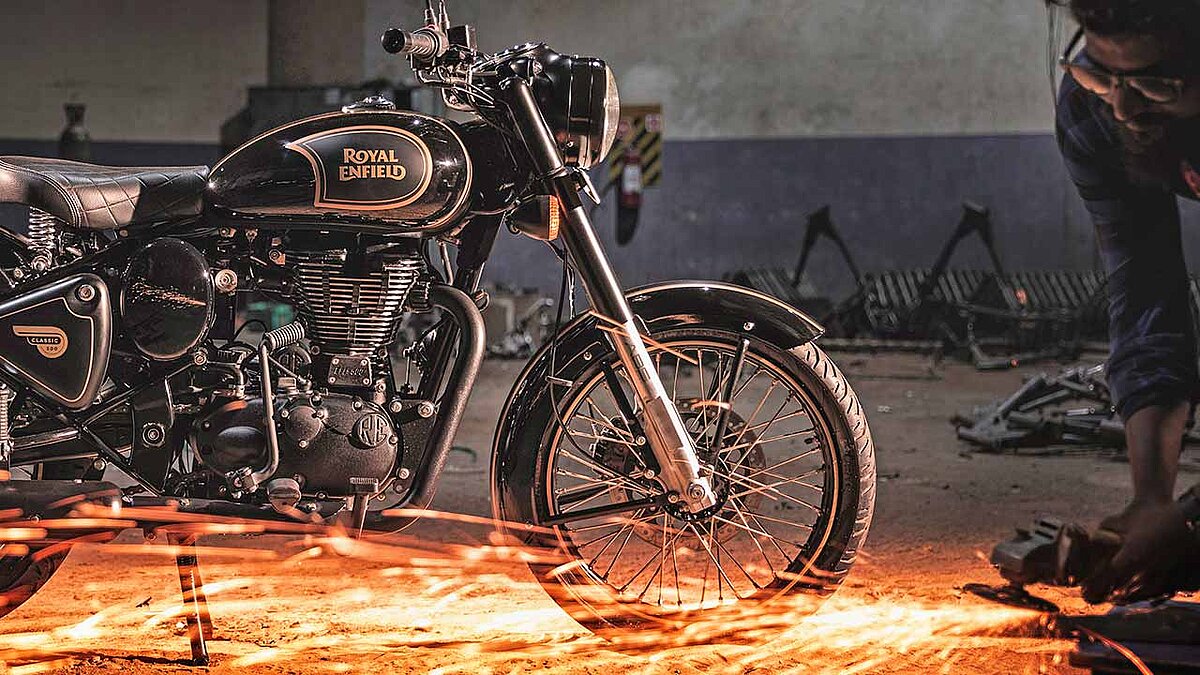 Mit einem Sondermodell verabschiedet sich Royal Enfield von seinem Halbliter-Einzylindermotor, der über Jahre für gute Absatzzahlen sorgte.