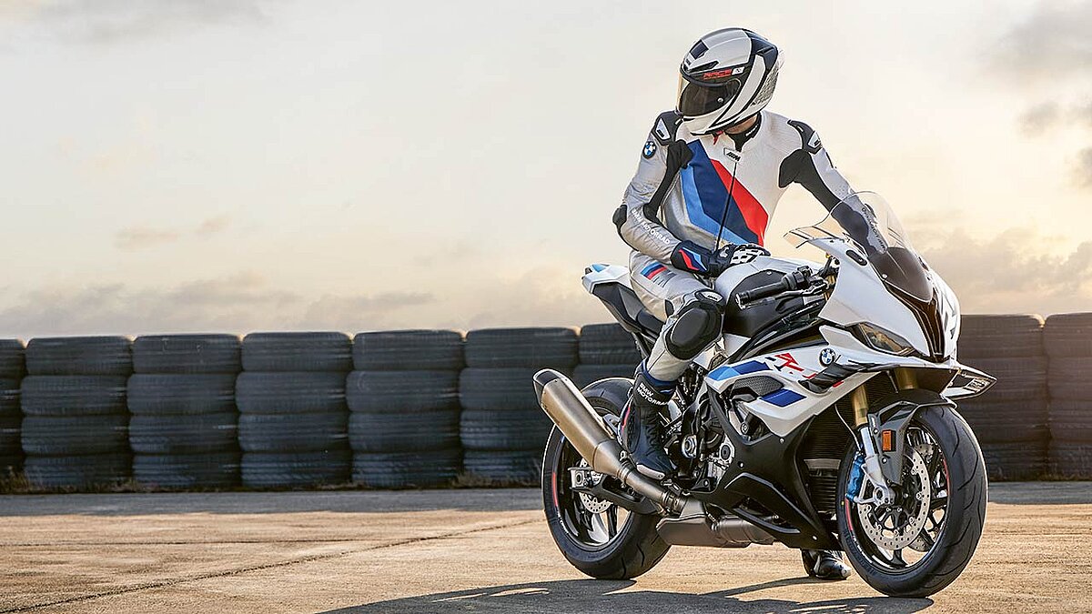 Viel Feinarbeit hat BMW seinem Superbike S 1000 RR für das Modelljahr 2023 angedeihen lassen.