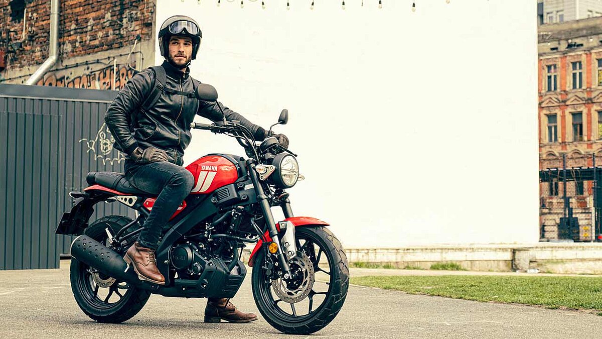 Yamaha XSR125.