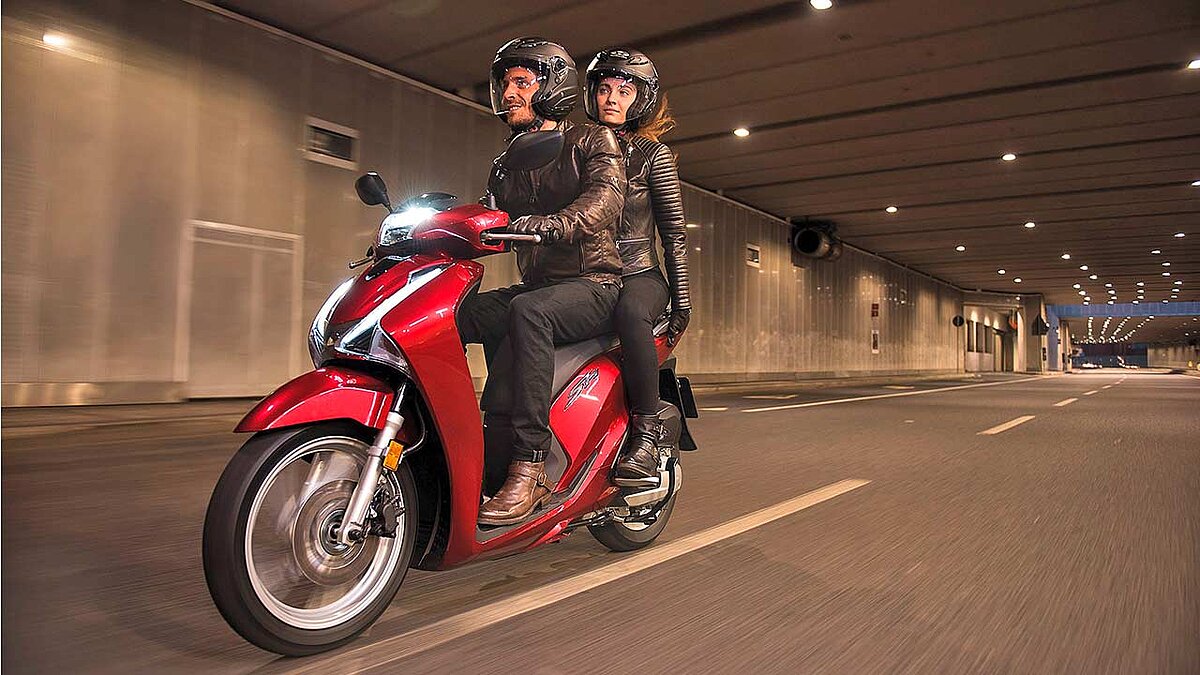 Zulassungsspitzenreiter in Italien: Hondas Leichtkraft-Großradroller SH 125.