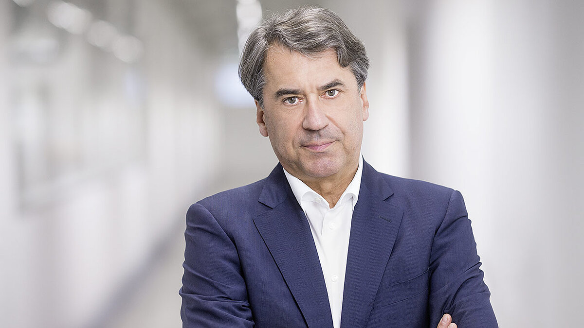 Stefan Pierer (KTM) ist amtierender ACEM-Präsident. Der Verband fordert Hilfen von EU und Mitgliedsländern für den Motorradsektor.