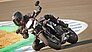 Hat dank überarbeitetem Motor einiges mehr an Power als die Vorgängerreihe: Triumphs Street Triple des Jahrgangs 2020.