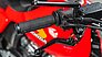 Renngriffe und kurze Hebeleien verbaut der Customizer 5Four Motorcycles an der Spezial-CB.