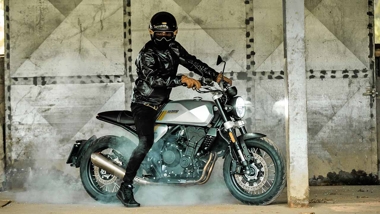 Brixton Crossfire 500