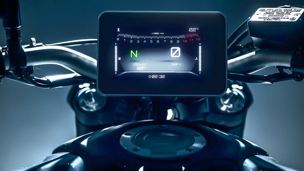 MT-07 und MT-125 erhalten dieses neue Farbdisplay, in das sich ein Smartphone einbinden lässt.