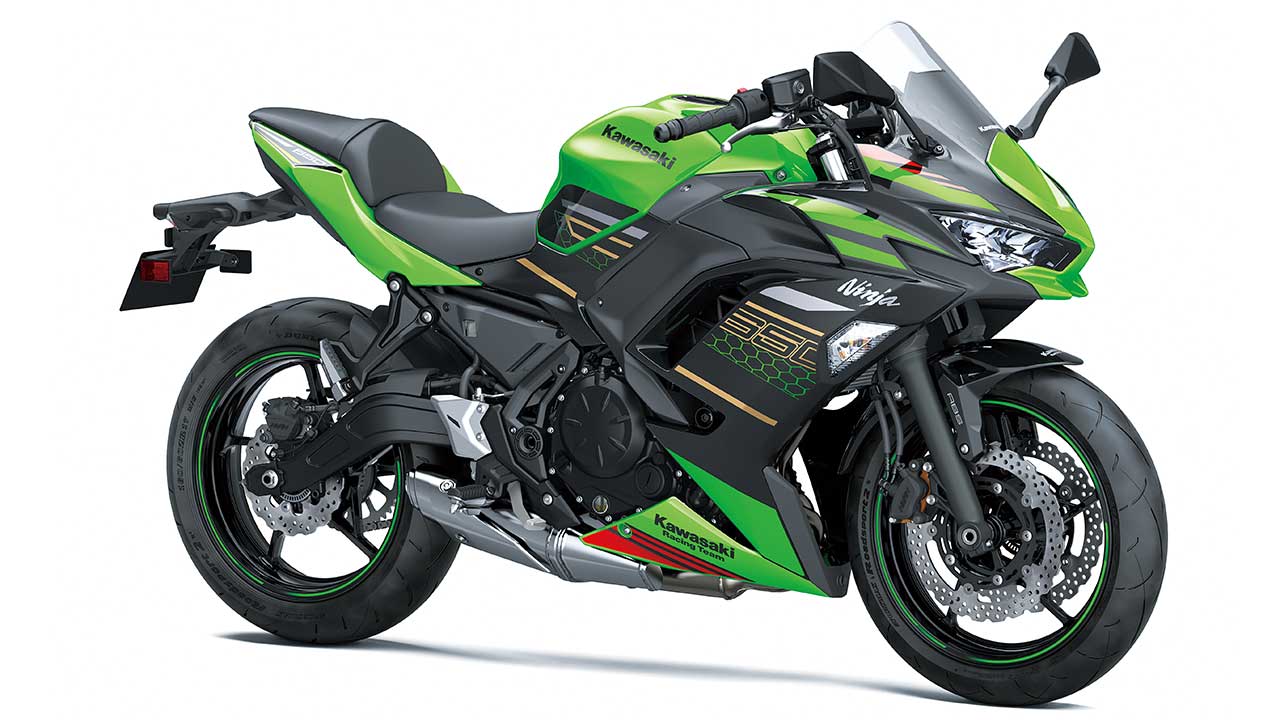 Die Ninja 650 anno 2020 in der Farbgebung „Lime Green/Ebony“.