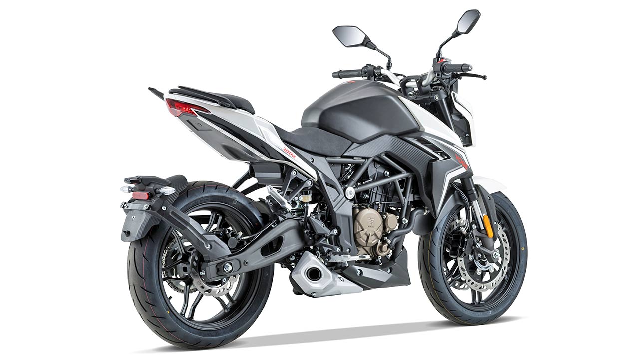 Voge 300 R.