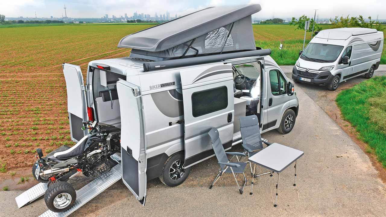 Der Citroën „Biker Solution“ bringt Wohnen auf Rädern und Freizeitfahrzeug-Transport clever unter einen Hut.