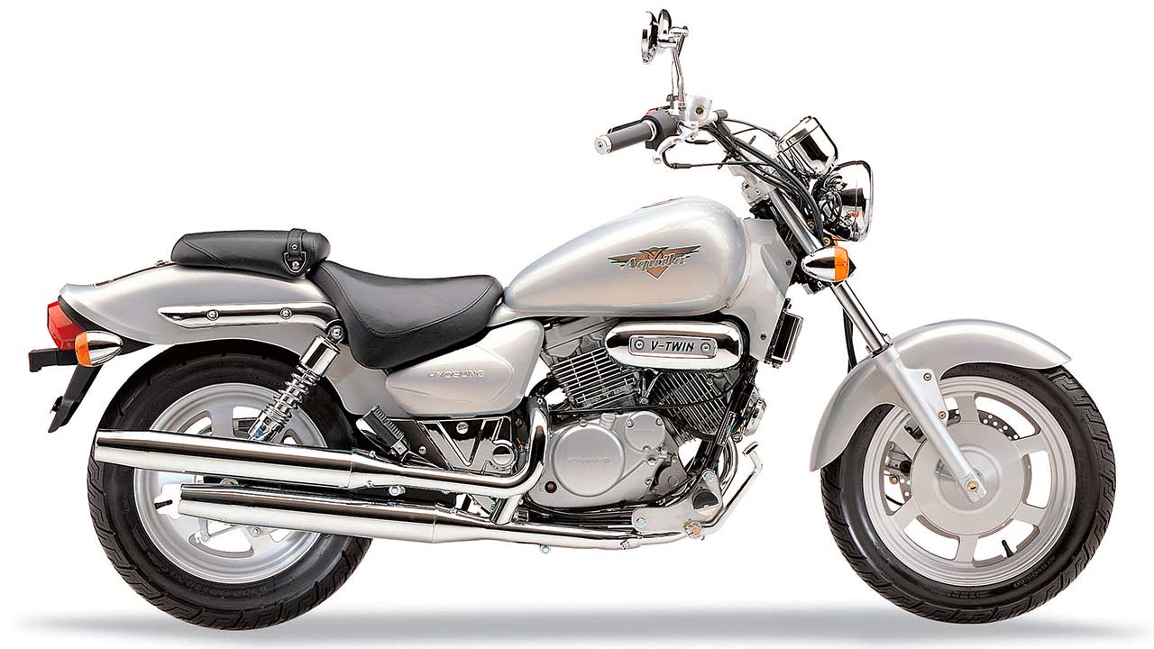 Liebfrauen-Chopper: Anno 2005 hatte sich die GV 125 noch deutlich weicher, runder gegeben.