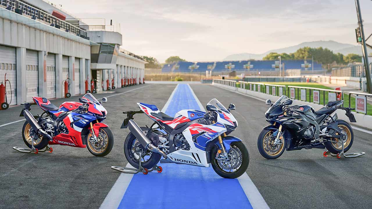 Feiert 2022 seinen 30. Geburtstag: Hondas Superbike-Konzept Fireblade. Für den neuen Modelljahrgang gibt's viel technischen Feinschliff.