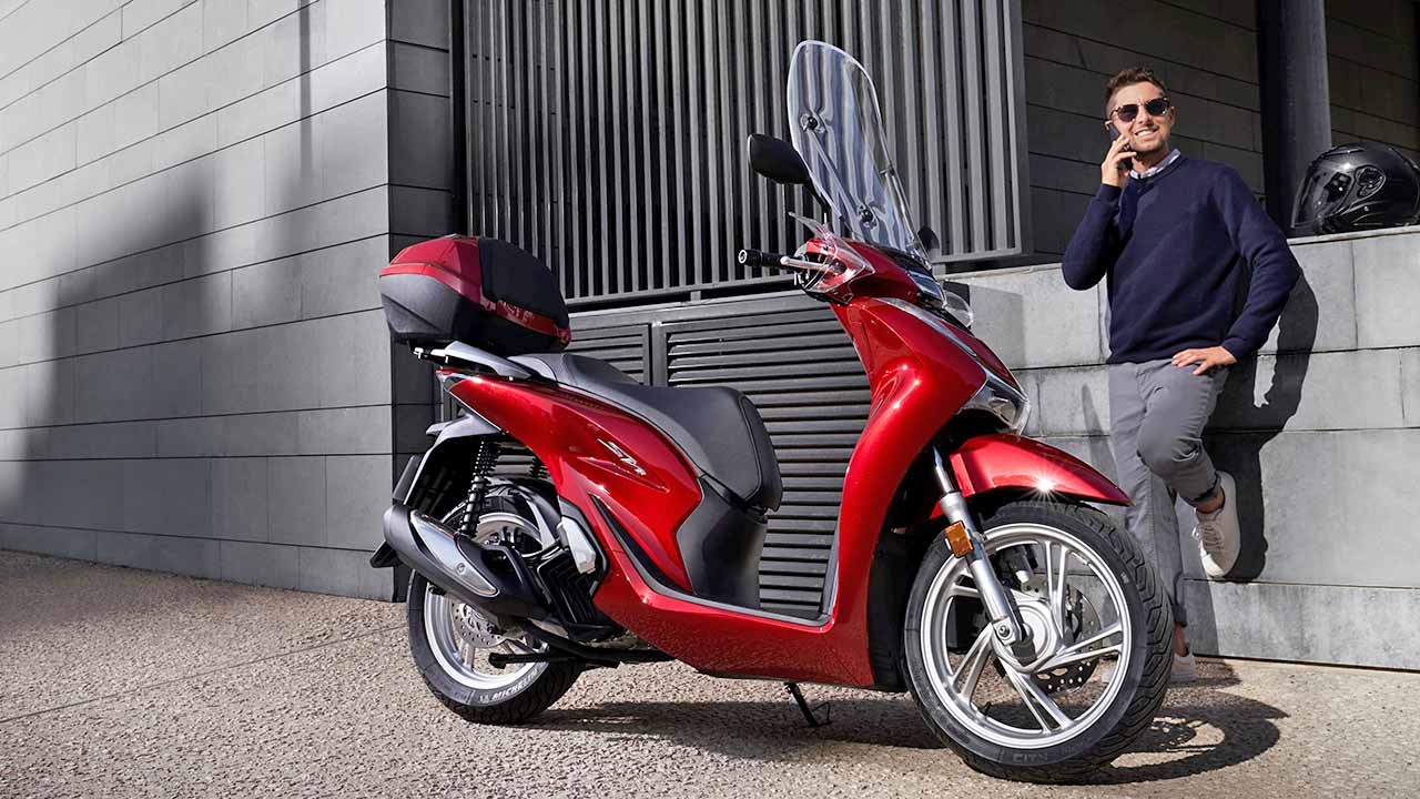 Auf Platz eins der aktuellen Neuzulassungs-Hitliste in Italien: Hondas Cityroller SH125i.
