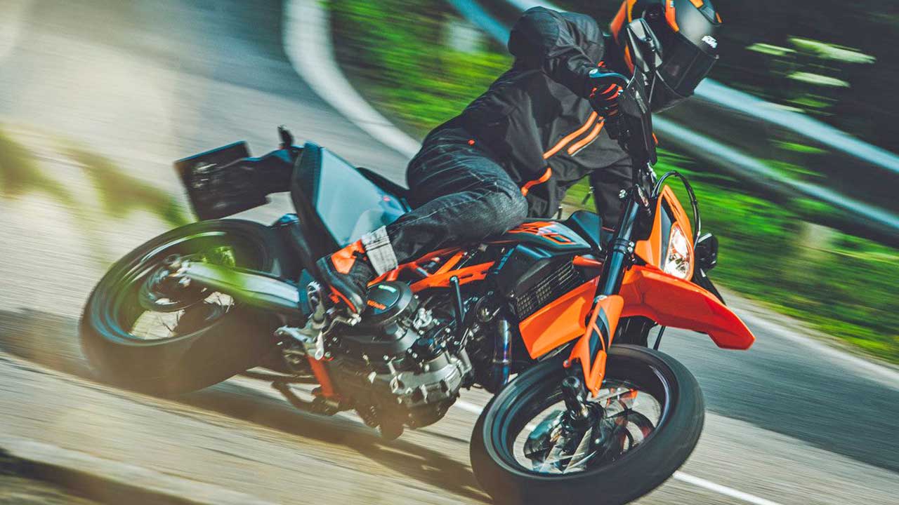 KTM 690 SMC R.
