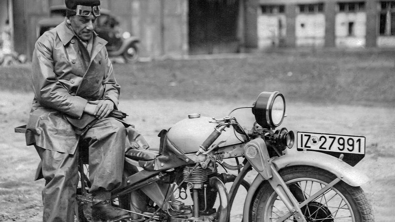 Ernst Neumann alias Neumann-Neander oder „N2“ war der geniale Konstrukteur der Opel Motoclub. Am 3. September jährt sich sein Geburtstag zum 150. Mal.