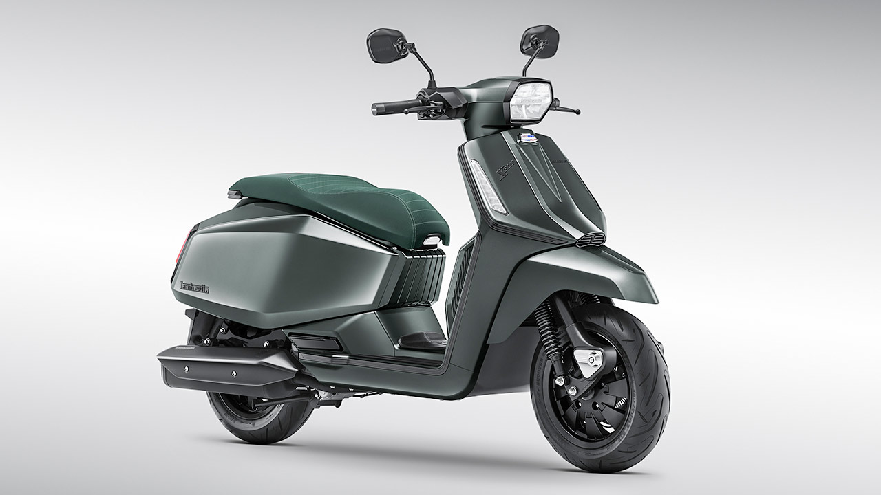 Und noch ein Blick auf den X300 von Lambretta, der auf ein Stahl-Monocoque-Chassis setzt.