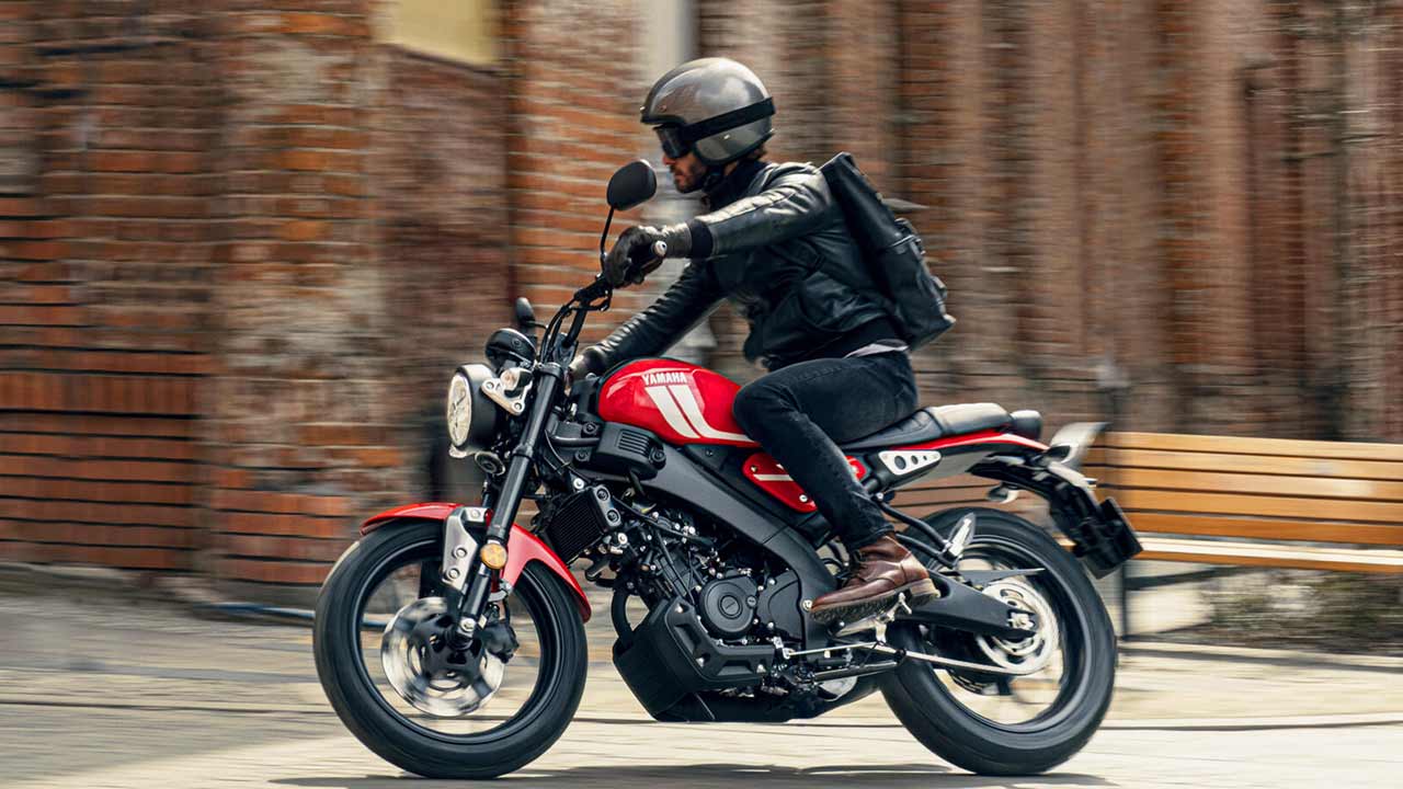 Yamaha XSR125.