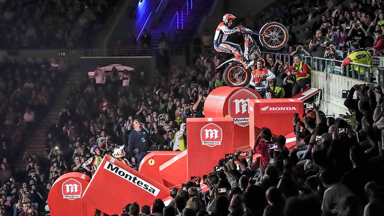 Auch in der Halle ist Toni Bou der unumstrittene Beherrscher seines Metiers.