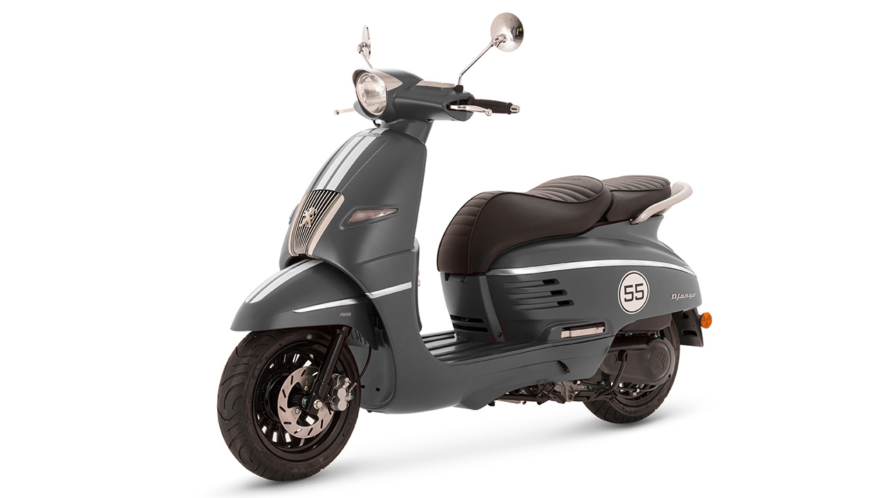 Django Sport 2020 in der Farbe „Mad Grey“.