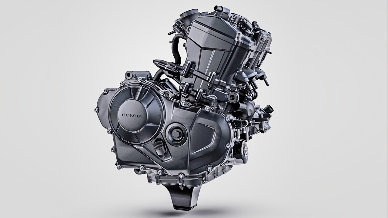 Die Hornet wird von einem neu entwickelten 755-Kubik-Reihen-Zweizylinder mit 92 PS (67,5 kW) Leistung und einem Drehmoment von 75 Nm befeuert.