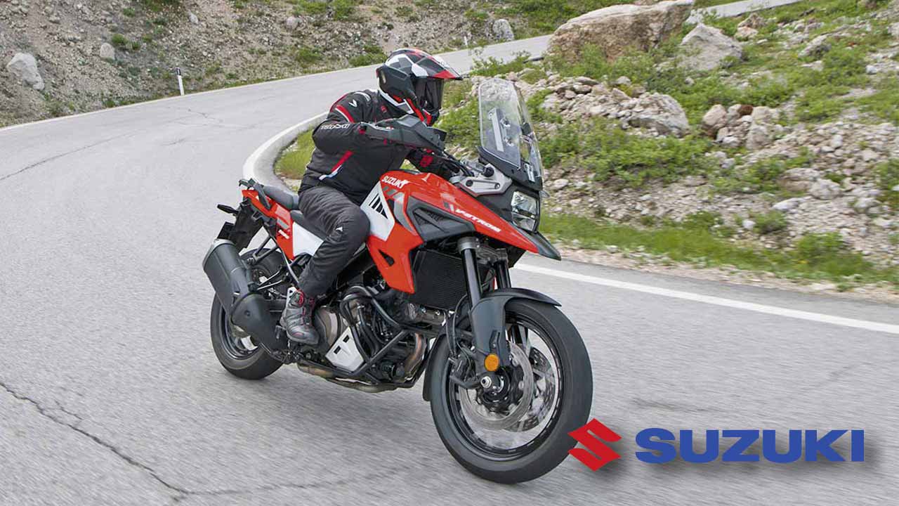 Suzuki V-Strom 1000 XT.