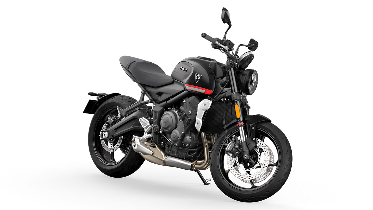 Triumph Trident im Farbschema „Sapphire Black“.